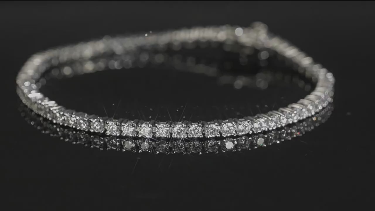 Zircon-set diamond bracelet